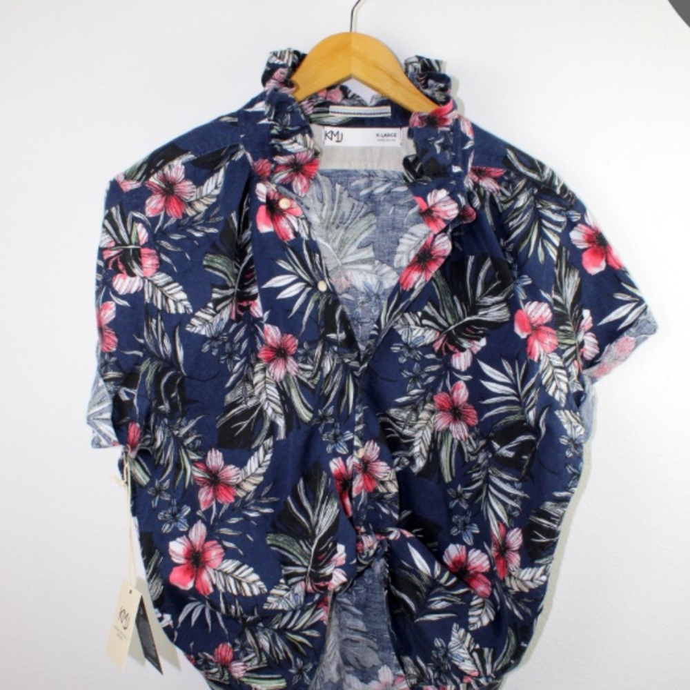 KMJ Quarantini blouse size XL